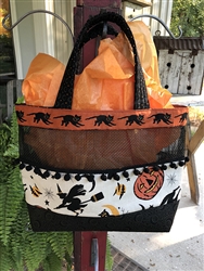 HAUNTING COLLAGE & CATS Halloween Tote Kit