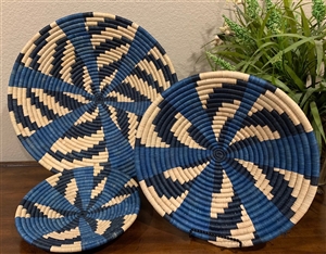 Raffia Basket Blue/Cream