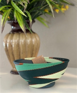 Large Round Bowl w/ Base