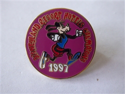 Disney Trading Pin  1146 Disneyland Resort Hotels Champions 1997 (Goofy Running)