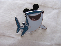 Disney Trading Pin 115860 Finding Dory Booster Pack - Destiny the Whale Shark Only