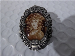 Disney Trading 125368 Haunted Mansion Cameo Mystery Collection - Medusa only
