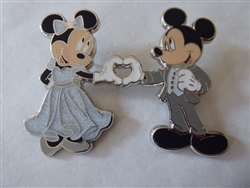 Disney Trading Pin  141929 DLP - Mickey and Minnie Make a Heart