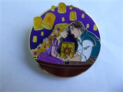 Disney Trading Pin 143349  Rapuzel and Flynn with Lanterns - Uncas International