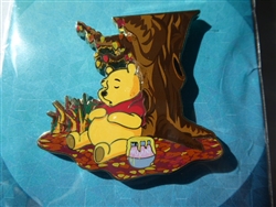 Disney Trading Pin 143496 Artland - Hunny Pooh - Sleeping under a tree