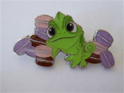 Disney Trading Pin 151188 Loungefly - Pascal - Princess Sidekicks & Desserts - Mystery