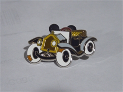 Disney Trading Pin 154492     Georges Hautecourt - Aristocats - Character Car - Series 22 - Mystery