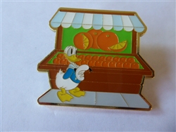 Disney Trading Pin 157208     Loungefly - Donald Orange Stand - Mickey & Friends Farmer Market Booth - Mystery