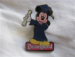 Disney Trading Pin 1639: DL - Mickey Mouse Graduation (2000)