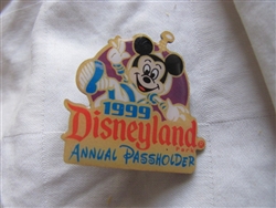 Disney Trading Pins 185: DLR - 1999 Annual Passholder Renewal Incentive (Mickey Mouse)