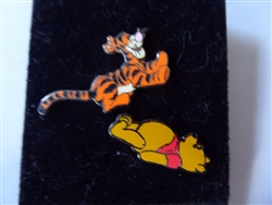Disney Trading Pin 216     DS - Tigger Pouncing on Pooh Set (2 Pins)