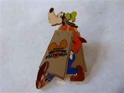 Disney Trading Pin 22456 WDW - Mickey's Toontown of Pin Trading Event (Mickey Throws A Party) Sculpture Pin Set (Goofy)
