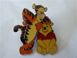 Disney Trading Pin  2497 Tigger Leaning on Pooh