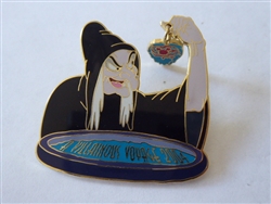 Disney Trading Pins 32503 DCL - A Villainous Voyage Pin Cruise (Old Hag with Poisonous Apple)