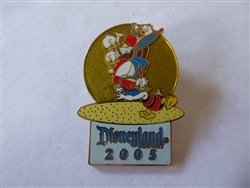 Disney Trading Pins 39385     DLR - Cast Exclusive 2005 (Donald Duck & Nephews at the Beach)