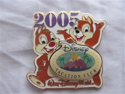 Disney Trading Pin 36390 DVC Member Exclusive - 2005 Collection (Chip and Dale)