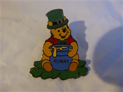 Disney Trading Pins  4216 Disneyland St. Patrick's Day Pooh - 2001