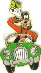 Disney Trading Pin 4598: WDW - 2001 Travel Company - Goofy Driving a Car