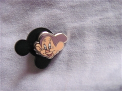 Disney Trading Pin 49157: DS - Snow White - Mini Pin Set #3 (Dopey)