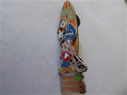 Disney Trading Pins 5412 DCA - Father's Day 2001 (Goofy & Max)