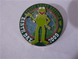Disney Trading Pin  68460 Earth Day 2009 Kermit the Frog