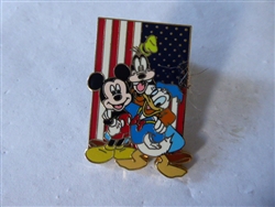 Disney Trading Pin 69728 Jerry Leigh - Mickey Donald and Goofy with American Flag