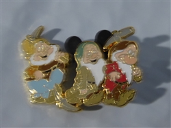 Disney Trading Pin 69767: Snow White and the Seven Dwarfs Booster Collection - 4 Pins (Happy, Sleepy, Grumpy ONLY)