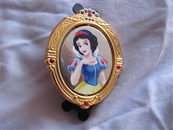 Disney Trading Pin  74337: Disney Movie Club Exclusive Pin #32 – Snow White