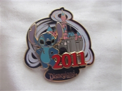 Disney Trading Pin 81363: DLR - Sleeping Beauty Castle 2011 - Stitch