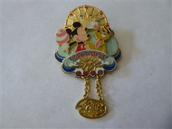 Disney Trading Pin  8162 DCA - November 2001 Artist Choice (Mickey & Pluto 'Pals at the Pier')