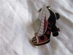 Disney Trading Pin 97738: Villain Shoes Queen of Hearts