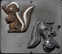 1284 Skunk Chocolate Candy Mold