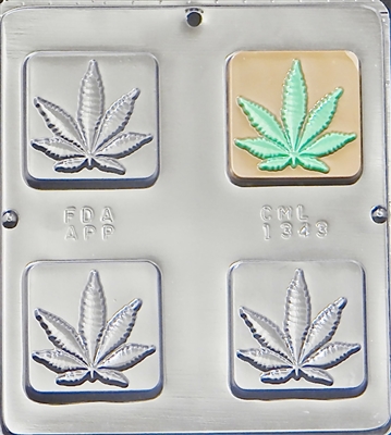 1343 Marijuana Leaf Pot Square Bar Chocolate Candy Mold