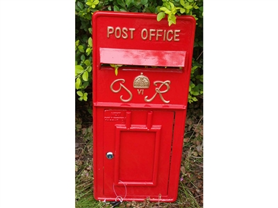 Royal mail front fascia cast metal post box