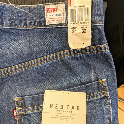 Vintage red cheap tag levi jeans