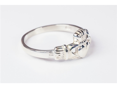 Sterling Silver Claddagh Ring