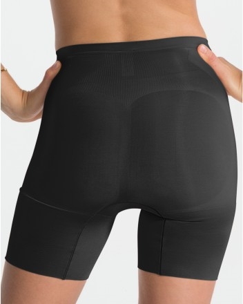 Oncore Mid-Thigh Shorts