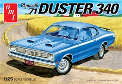 AMT ... PLYMOUTH `71  DUSTER 340 MUSCLE CAR 1/25