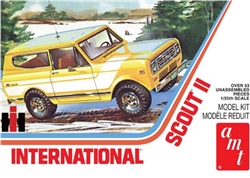 AMT ... INTERNATIONAL HARVESTER SCOUT II 1977
