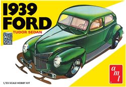 AMT ... 1939 FORD TUDOR SEDAN STREET ROD 1/25