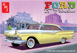 AMT ... 1957 FORD FAIRLANE HARDTOP (3 IN 1) 1/25