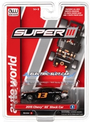 AUTO WORLD CKCARGOL... SUPER III 2015 CHEVY SS STOCK CAR - GOLD HO SLOT CAR