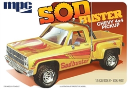 MPC ... CHEVY 1981 STEPSIDE PICKUP SOD BUSTER 1/25