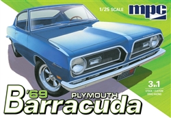 MPC ... PLYMOUTH 1969 BARRACUDA 1/25