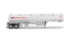 REVELL ... SEMI TANKER TRAILER 1/32