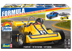REVELL ... CHEVY P.U. '78W/MALIBU GRAND PRIX VIRAGE RACE CAR & TRAILER