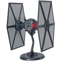 REVELL 851824... FIRST ORDER SPC TIE FIGHTER
