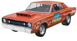 REVELL ... DODGE `68 DART HEMI 2N1 1/25