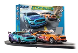 SCALEXTRIC ... DRIFT 360 RACE SET US