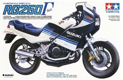 TAMIYA ... SUZUKI RG250R MOTORCYCLE 1/12